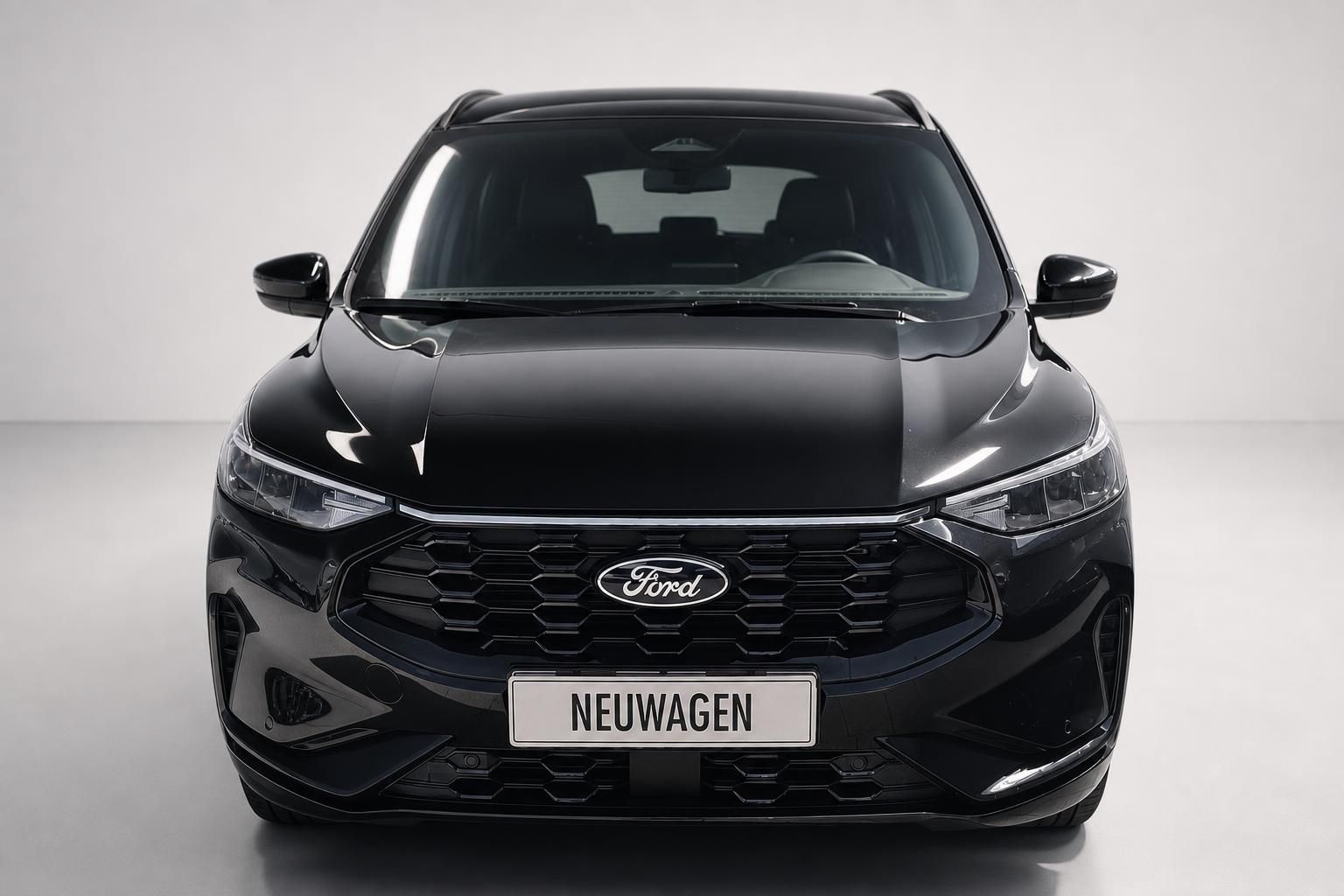 Ford SUV schwarz Frontansicht Studio Neuwagen