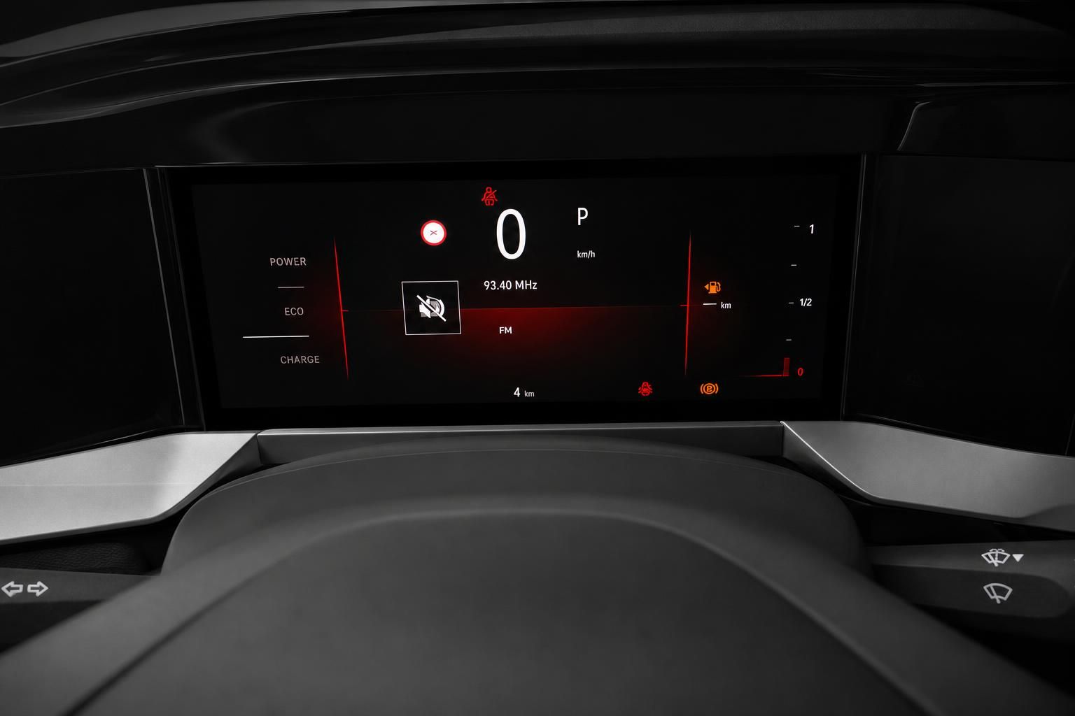Digitales Kombiinstrument mit Fahrmodus-Anzeige im Fahrzeugcockpit