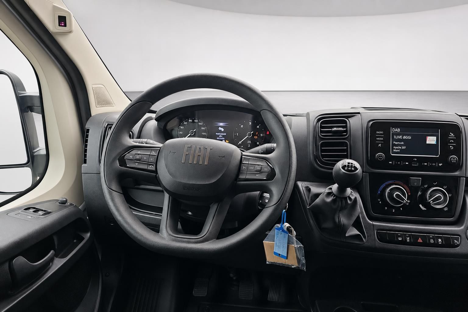 Fiat Ducato Lenkrad und Cockpit Detailansicht