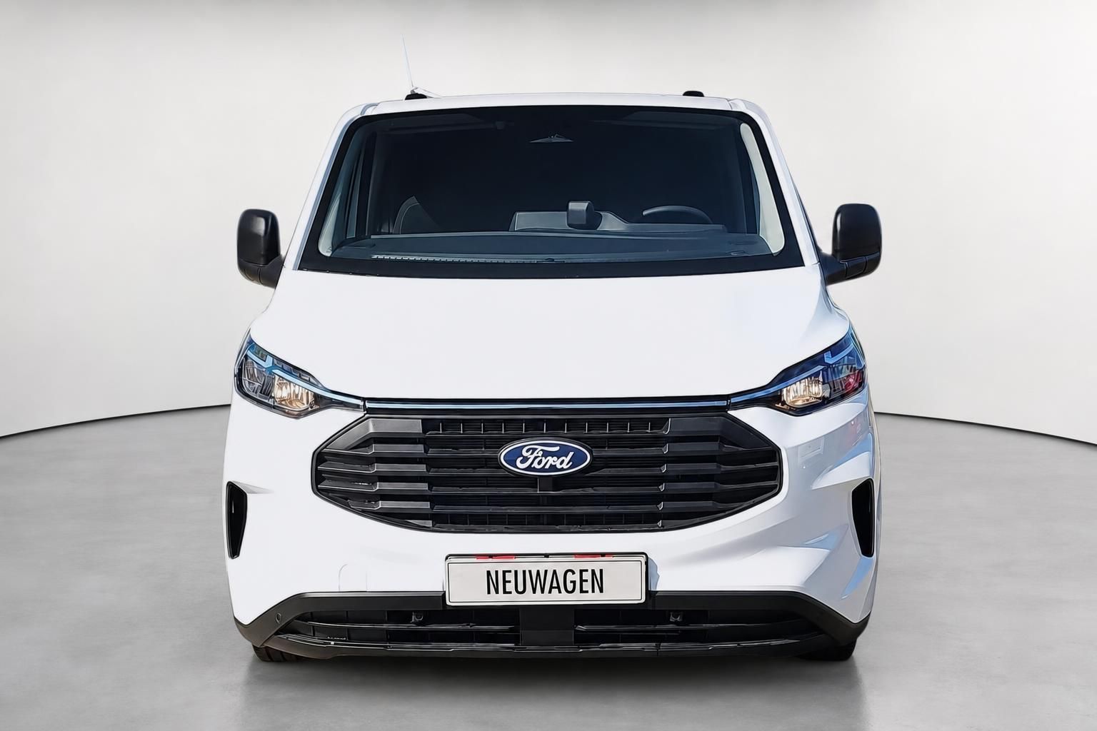 Ford Transit Custom Kastenwagen weiß, Frontansicht direkt