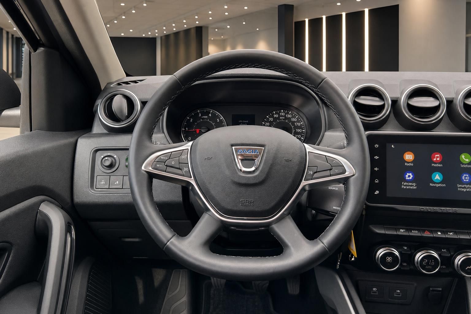 Dacia Lenkrad mit Multifunktionstasten und digitalem Kombiinstrument