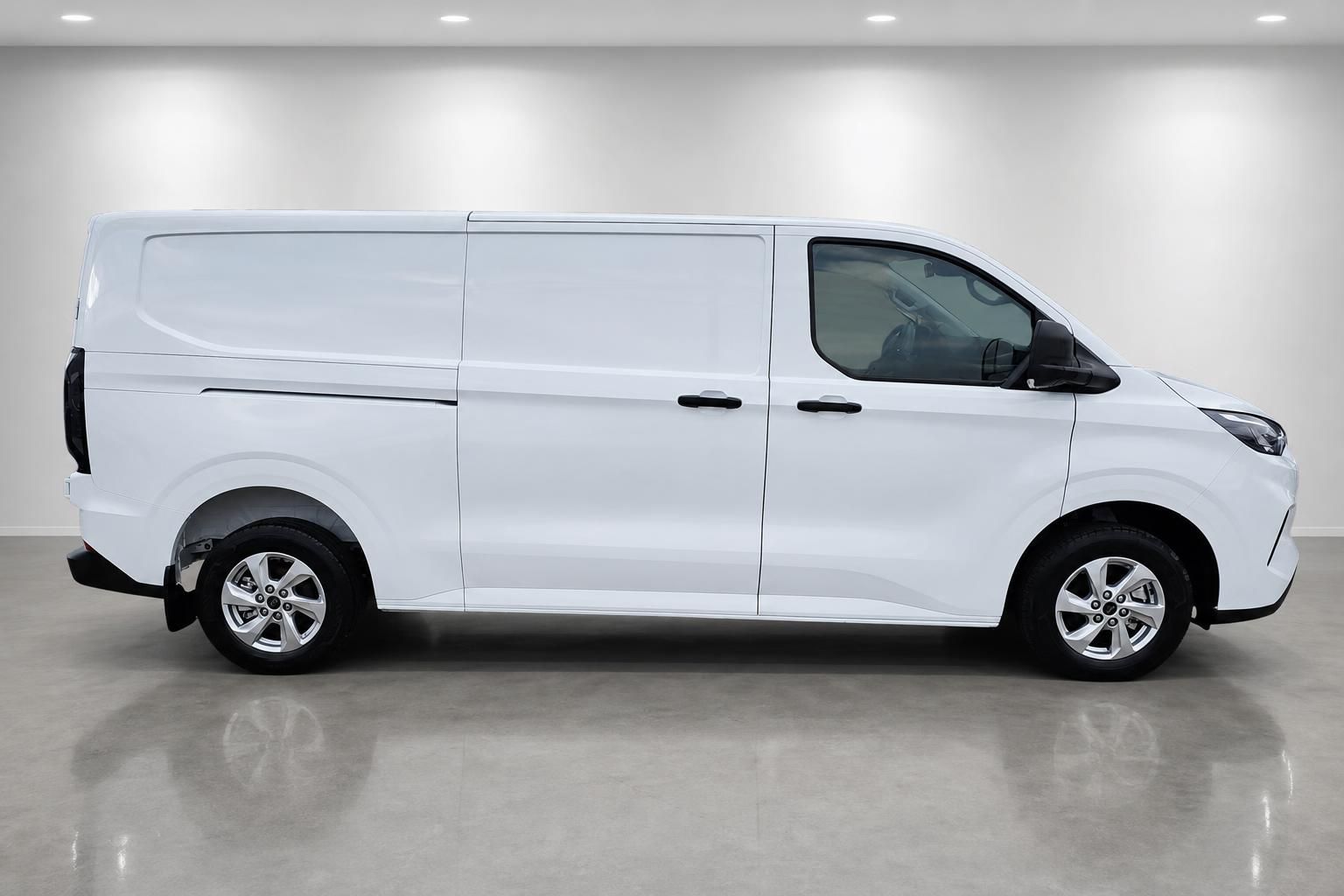 Ford Transit Custom weiß Seitenansicht Kastenwagen Neuwagen