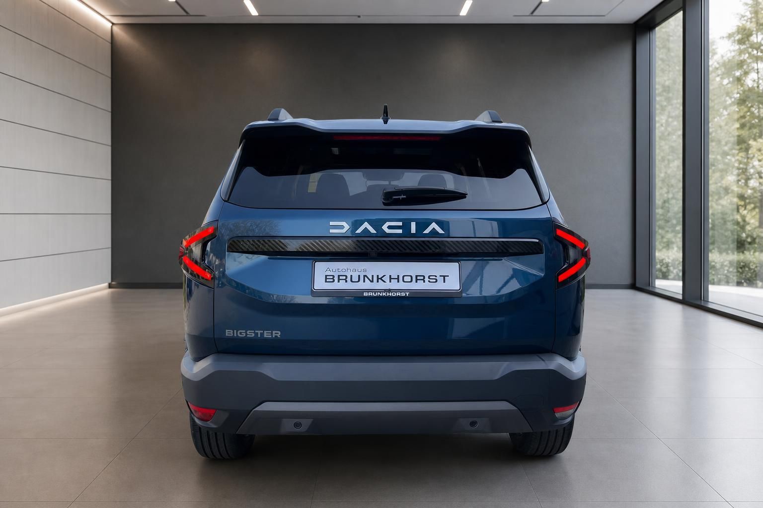 Dacia Bigster SUV in blau - Heckansicht mit LED-Rückleuchten bei Autohaus Brunkhorst