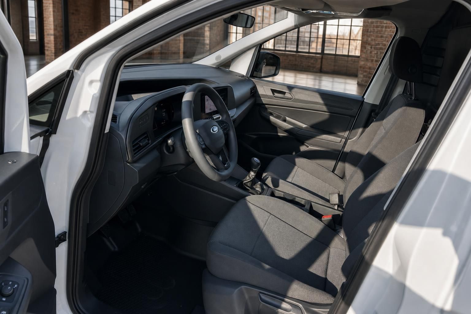 Ford Transit Connect - Bild 10 von 15
