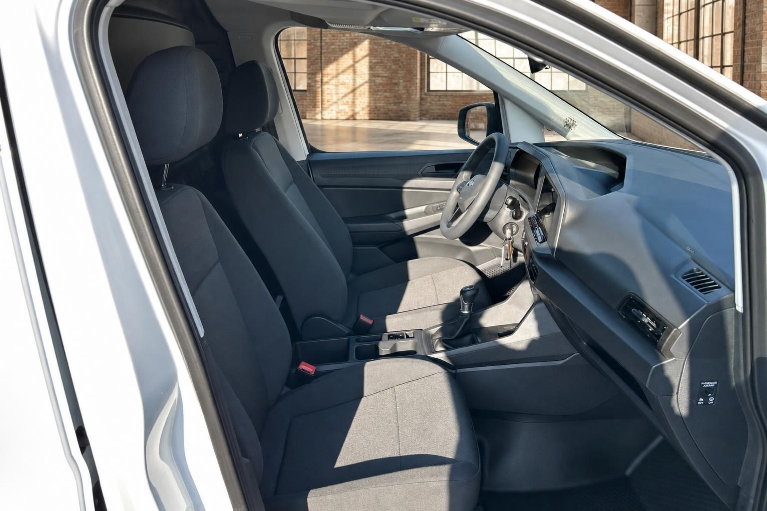 Ford Transit Connect - Bild 13 von 15