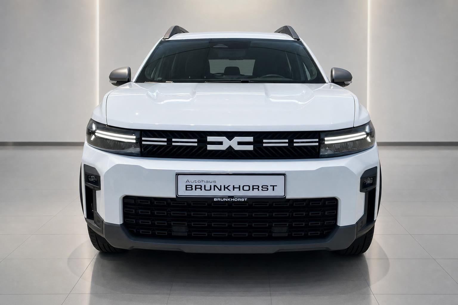 Dacia Bigster weiß Frontansicht SUV Kühlergrill Autohaus Brunkhorst