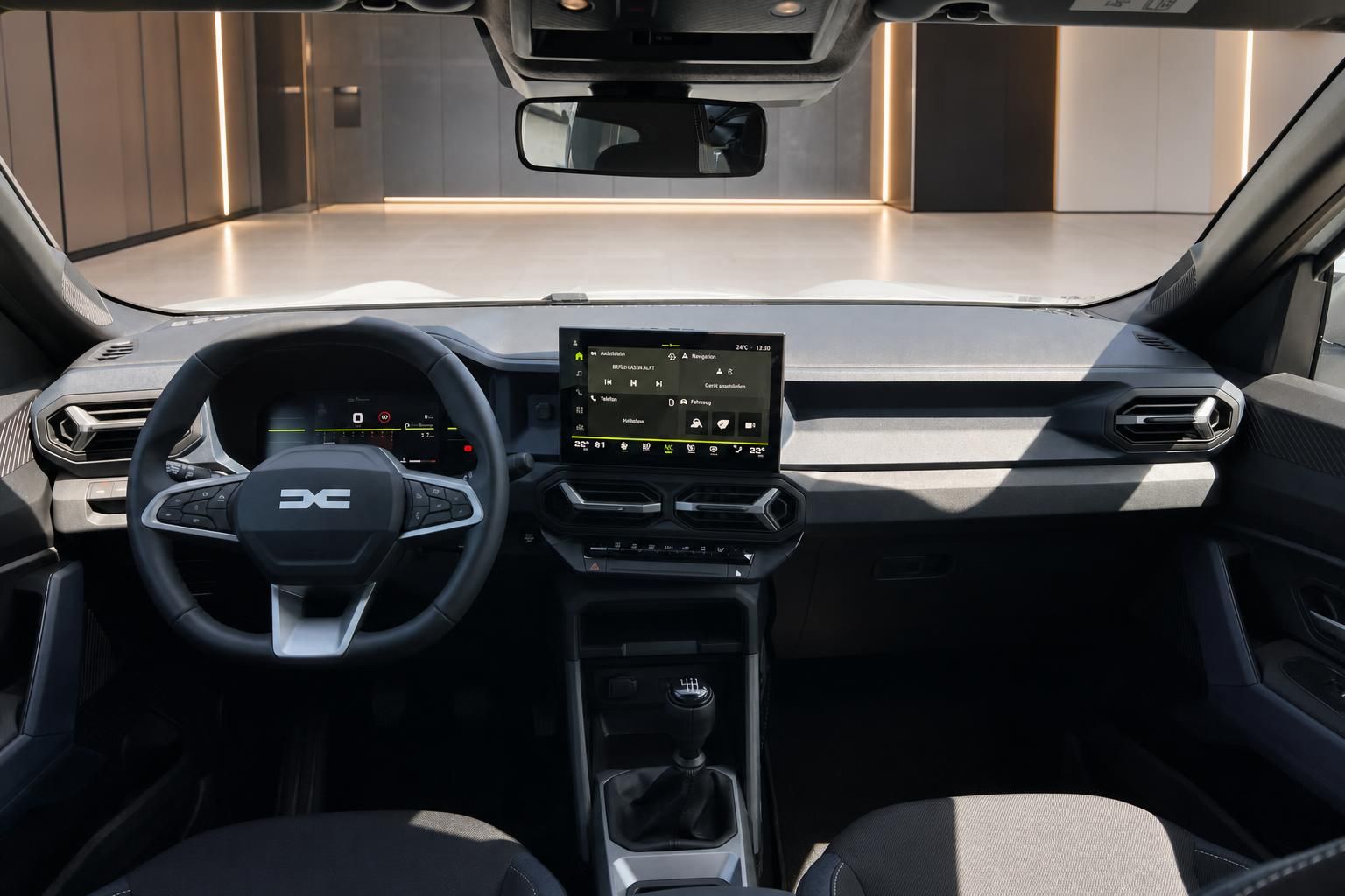 Dacia Bigster Cockpit Ansicht Lenkrad Infotainment und Armaturen
