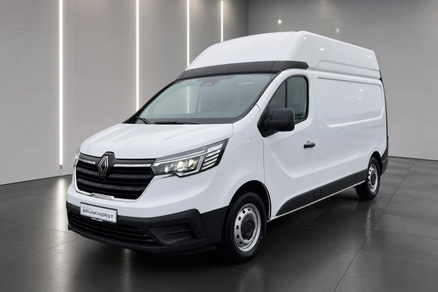 Renault Trafic weißer Kastenwagen Seitenansicht - Autohaus Brunkhorst