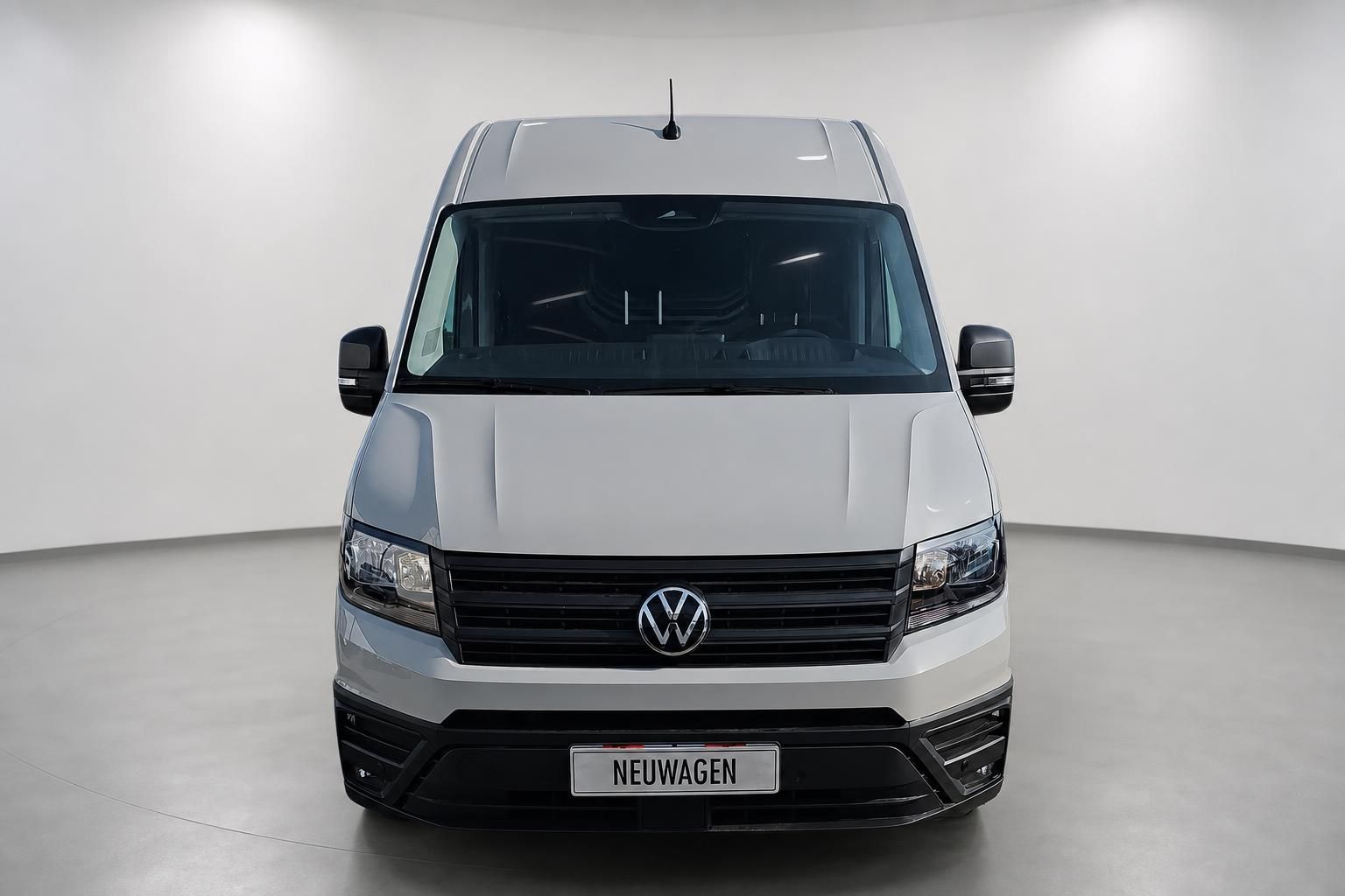 VW Crafter Transporter weiß Frontansicht Neuwagen