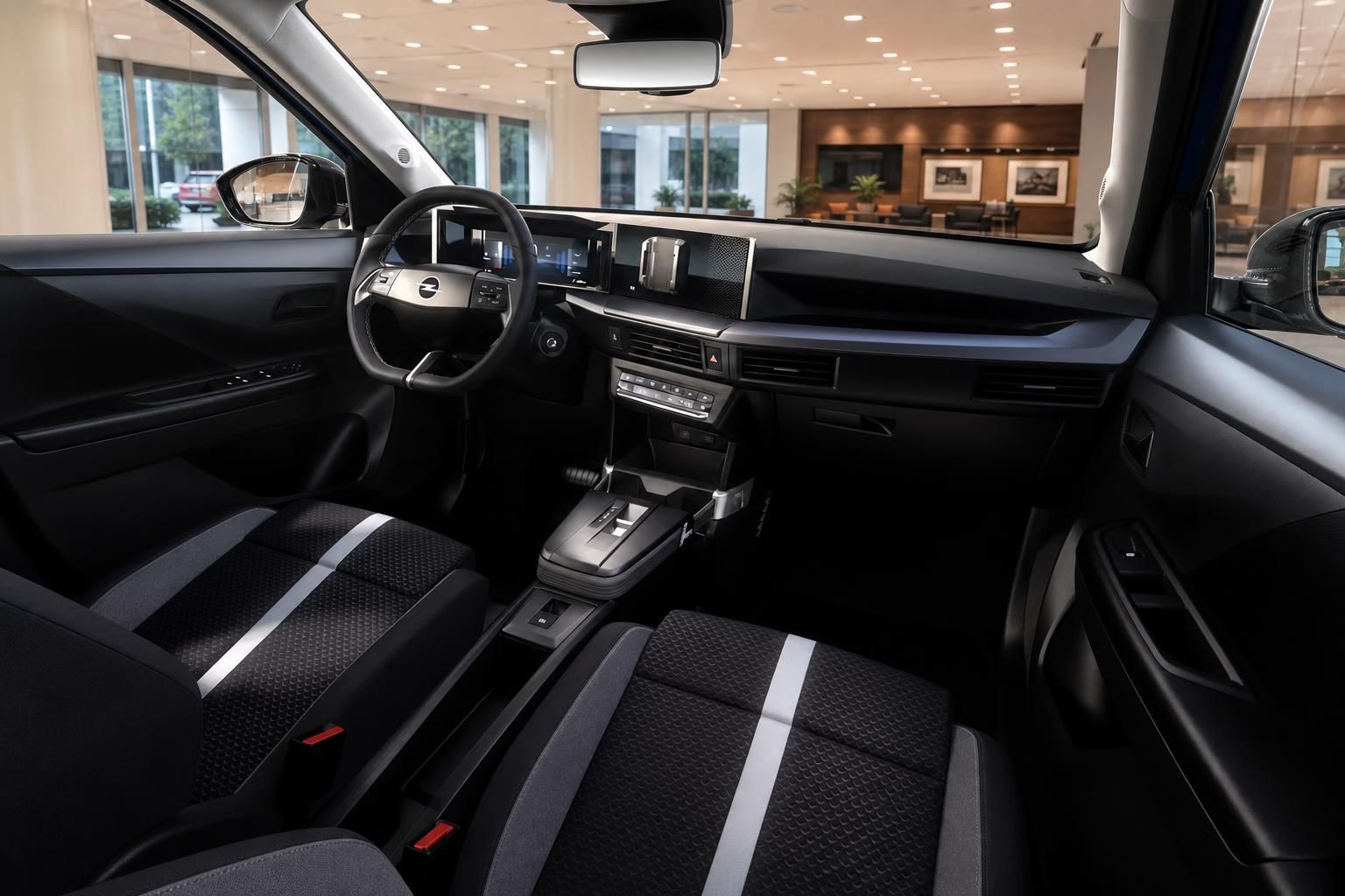Opel Frontera Electric Innenraum mit Cockpit und Sitzen