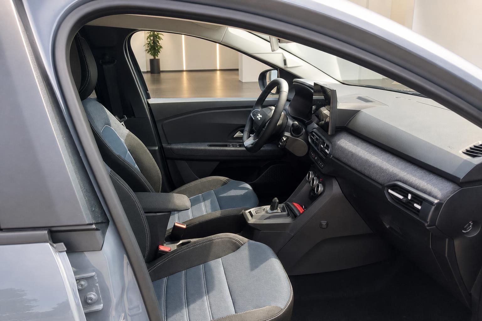 Dacia Interieur Fahrersitz und Armaturenbrett Ansicht