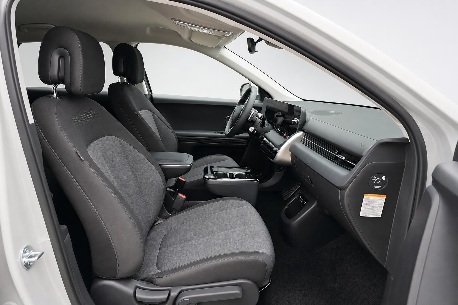 Hyundai Ioniq 5 Innenraumansicht mit Sitzen und Armaturenbrett