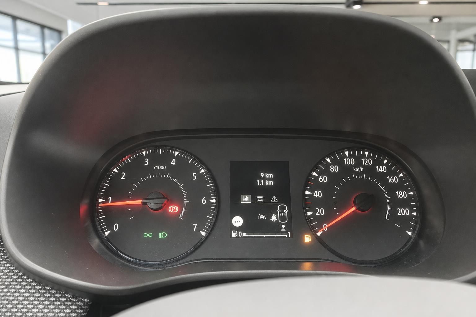 Dacia Sandero - Bild 12 von 15