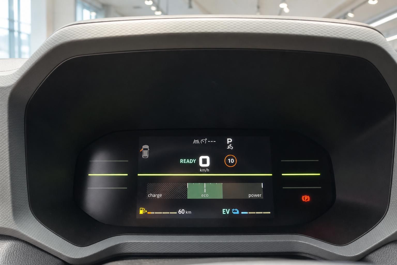 Digitales Cockpit mit Tachoanzeige und Ladestand im Elektrofahrzeug
