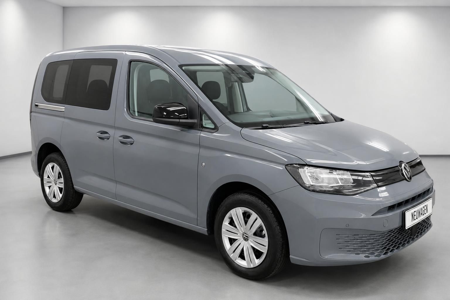 VW Caddy Neuwagen grau Frontansicht schraeg