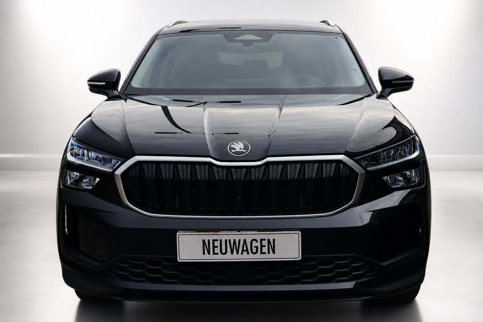 Skoda Kodiaq schwarz Frontansicht Kuehlergrill Neuwagen