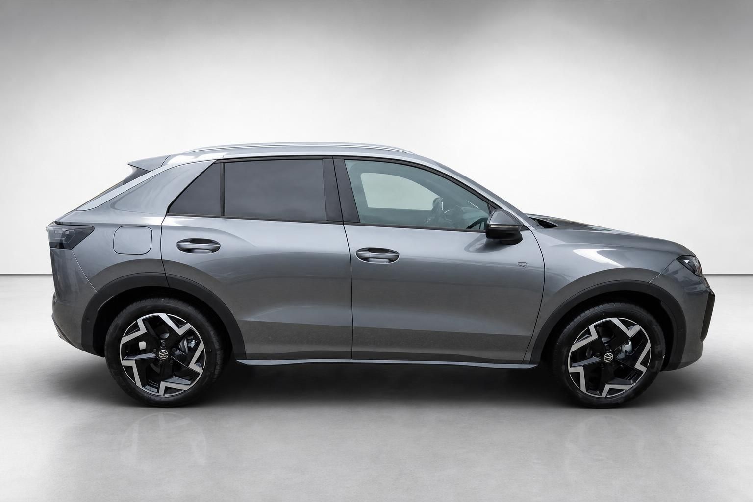 VW T-Roc R grau Seitenansicht Neuwagen Studioaufnahme