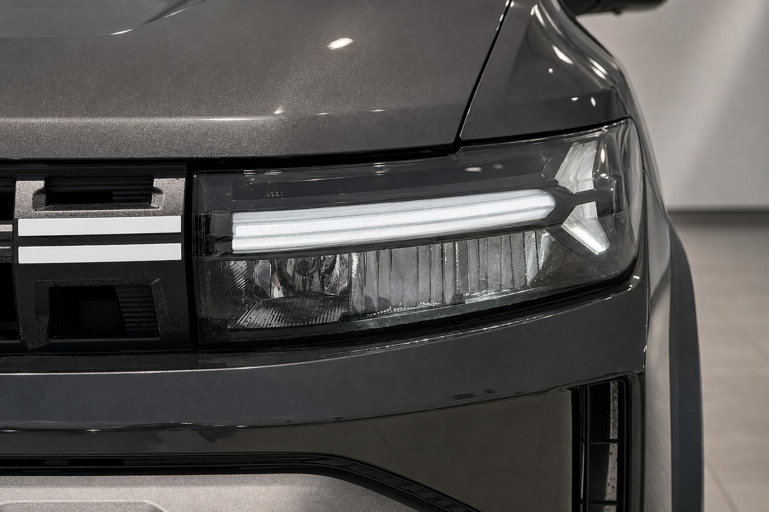 Dacia Duster Frontscheinwerfer Detailansicht LED