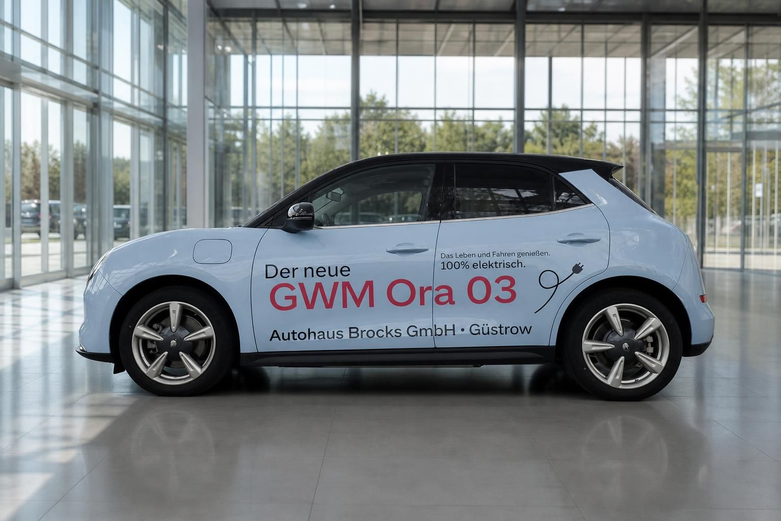GWM Ora 03 Elektroauto hellblau Seitenansicht Autohaus Brocks