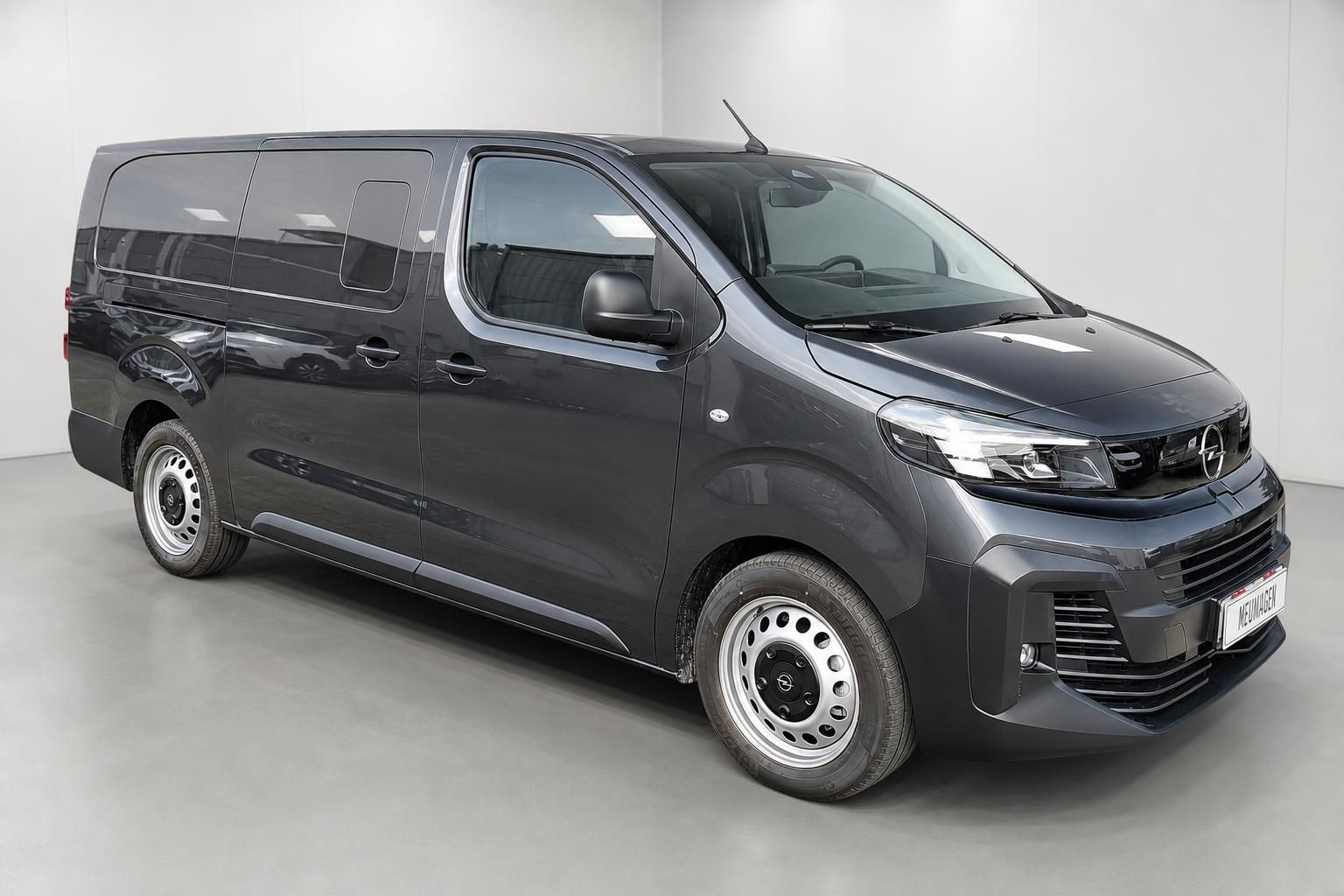 Opel Vivaro Kombi grau metallic, Seiten- und Frontansicht