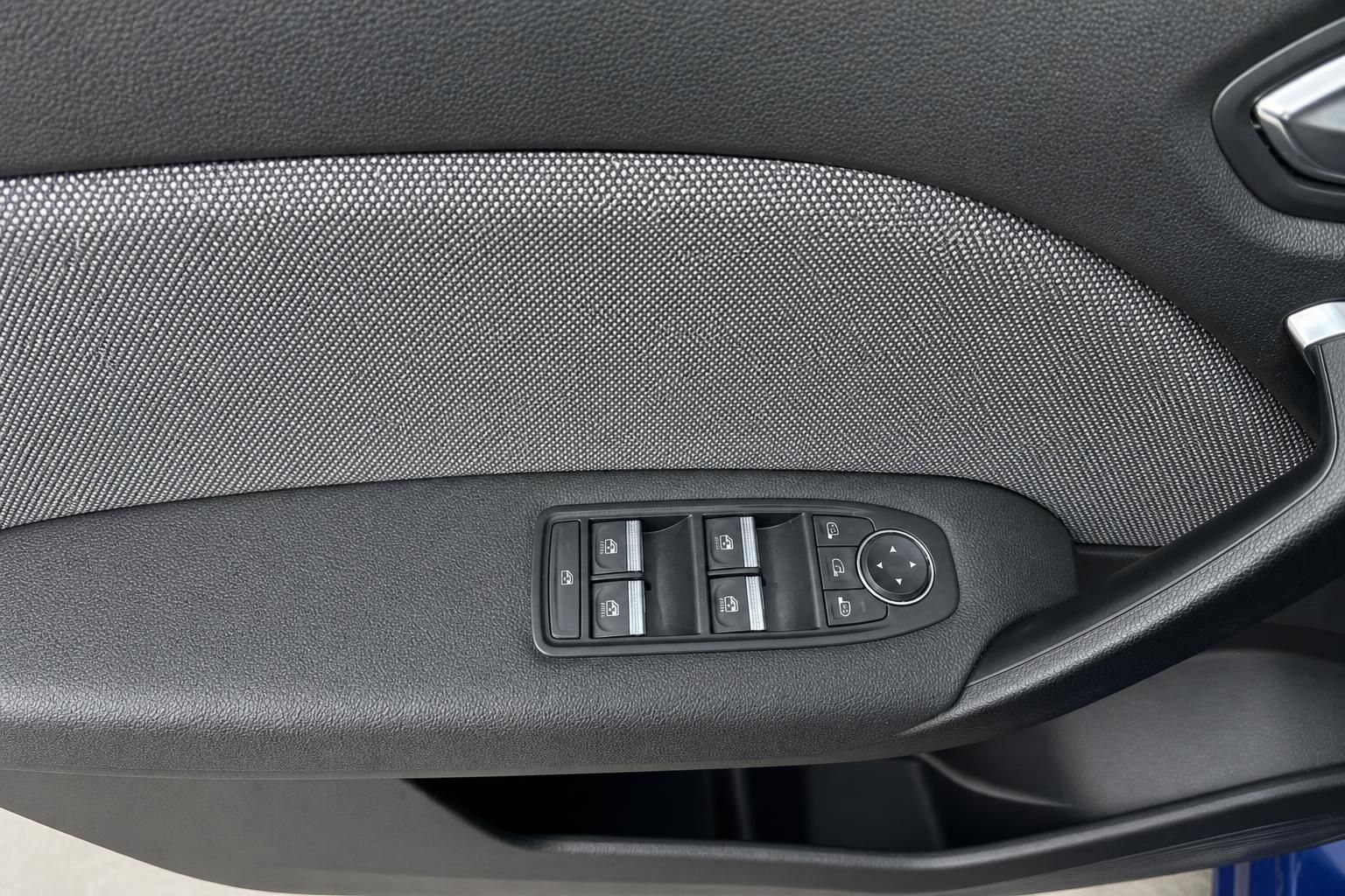 Renault Captur - Bild 3 von 15
