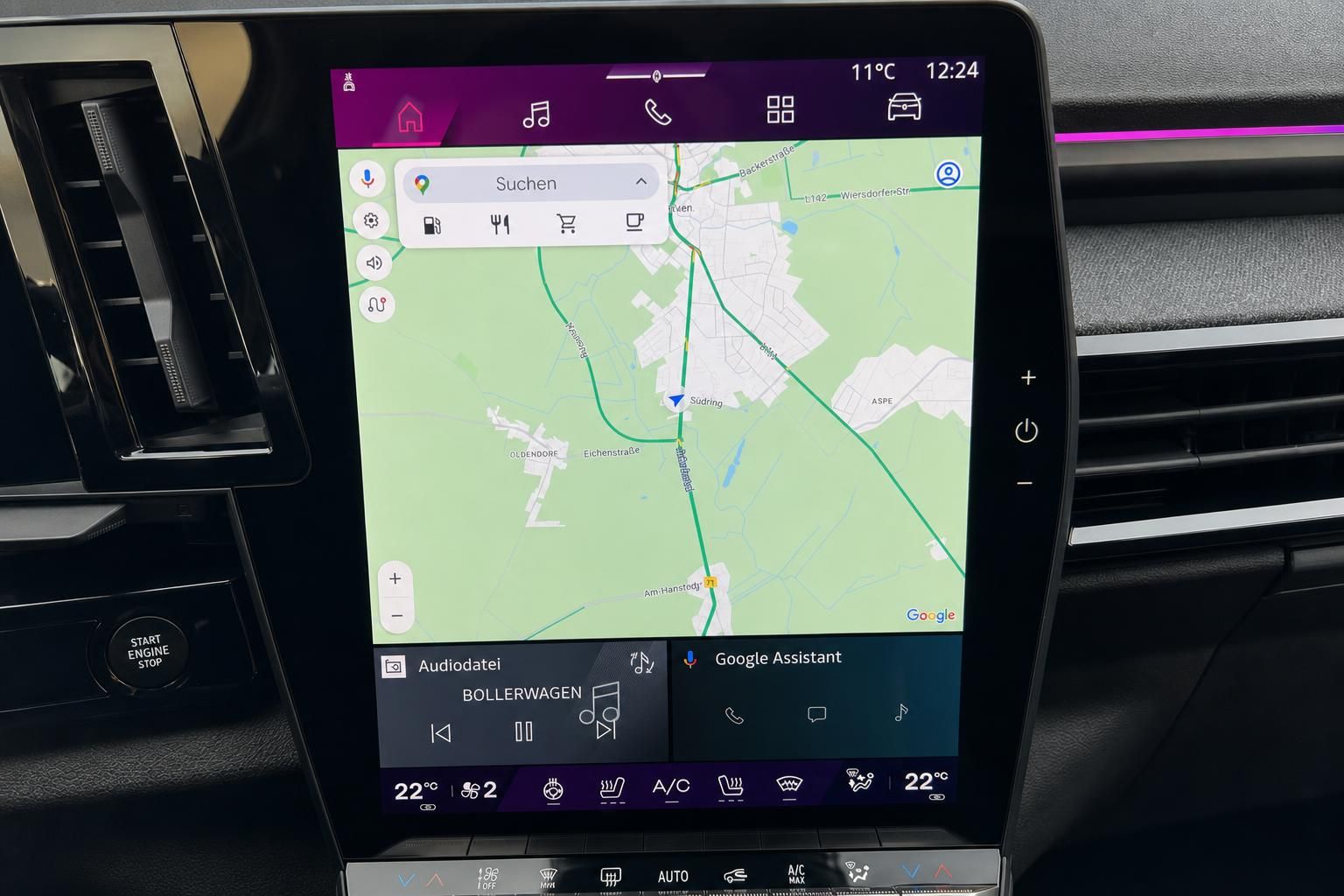 Auto Navigationssystem Touchscreen mit Google Maps und Klimasteuerung
