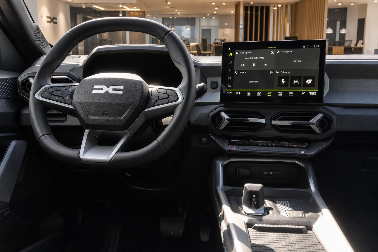 Dacia Bigster Innenraum, Cockpit mit Lenkrad und Touchscreen