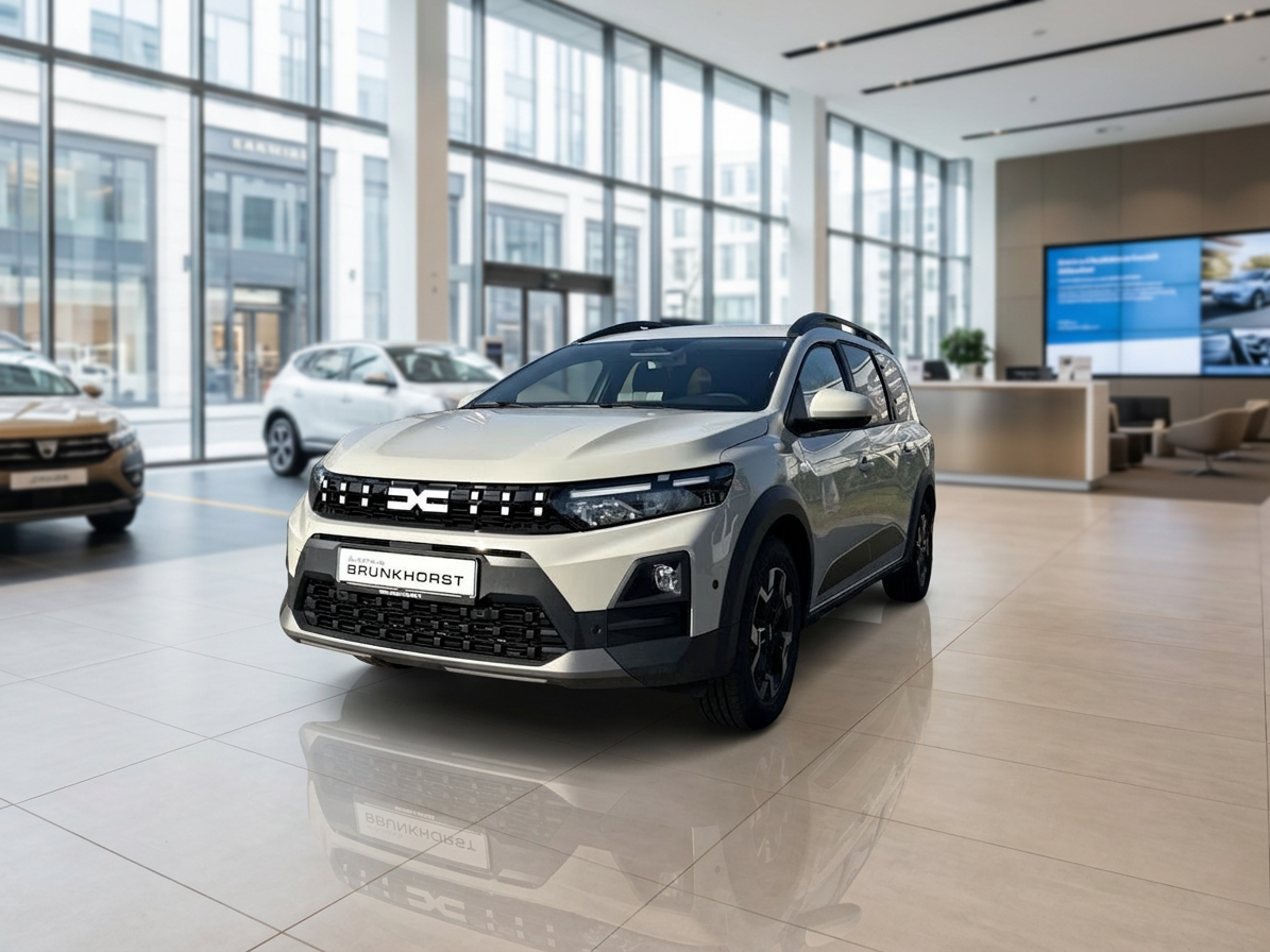 Dacia Sandero Stepway in Beige im Autohaus Brunkhorst Showroom – Frontansicht