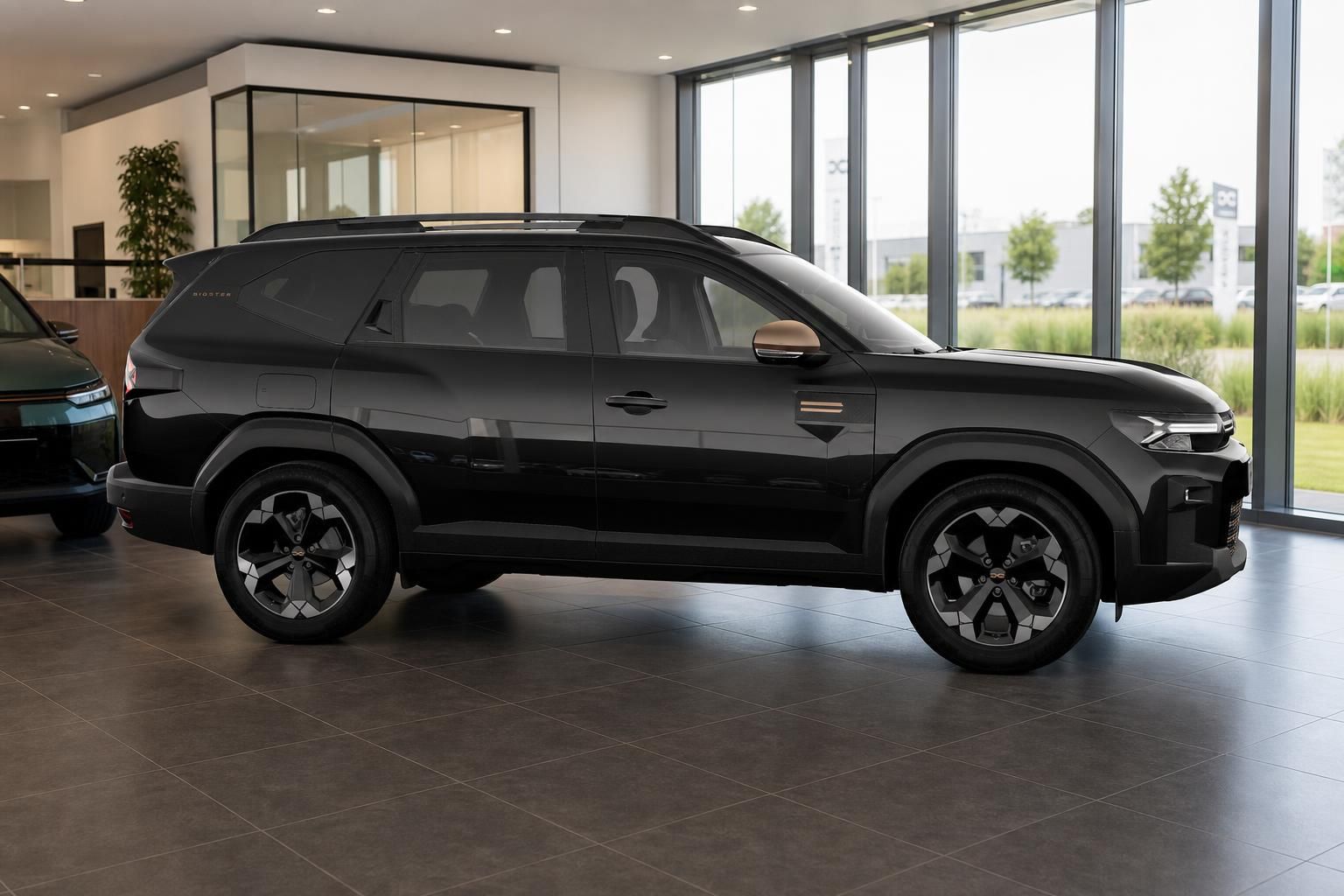 Dacia Bigster schwarz Seitenansicht Alufelgen im Autohaus
