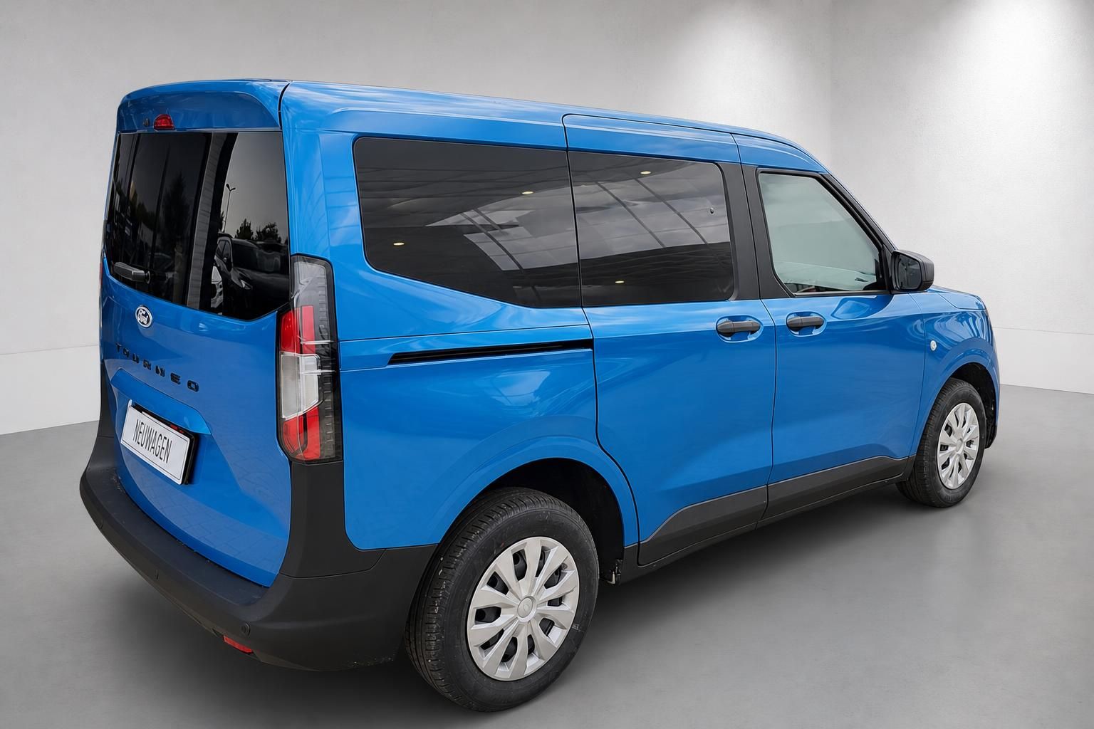 Ford Tourneo blau Seitenansicht schräg hinten Neuwagen