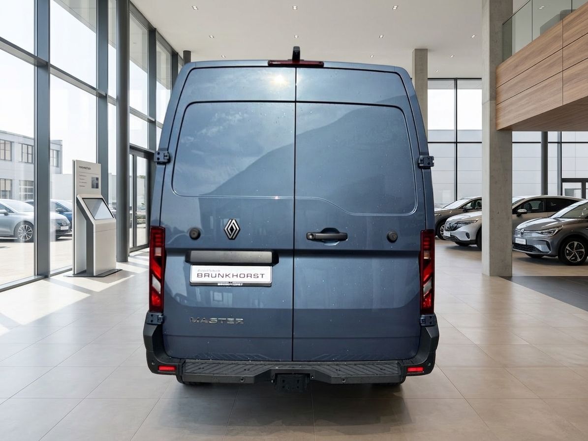 Renault Master Kastenwagen grau - Heckansicht mit Hecktüren im Autohaus