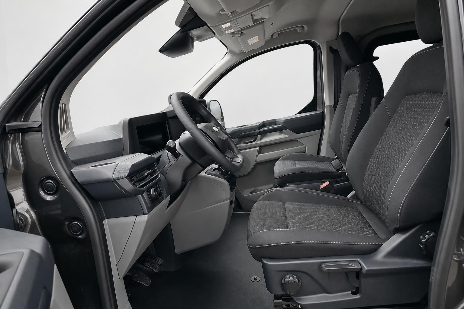 Ford Transit Custom Innenraum, Fahrersitz und Cockpit im Detail