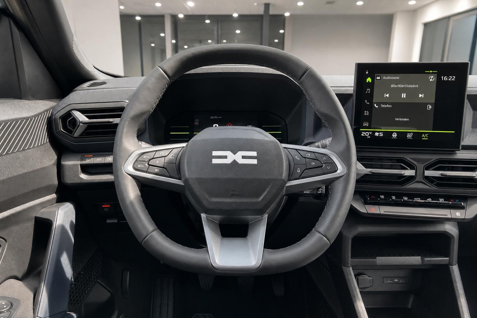 Dacia Bigster Cockpit mit Lenkrad und Infotainment Display