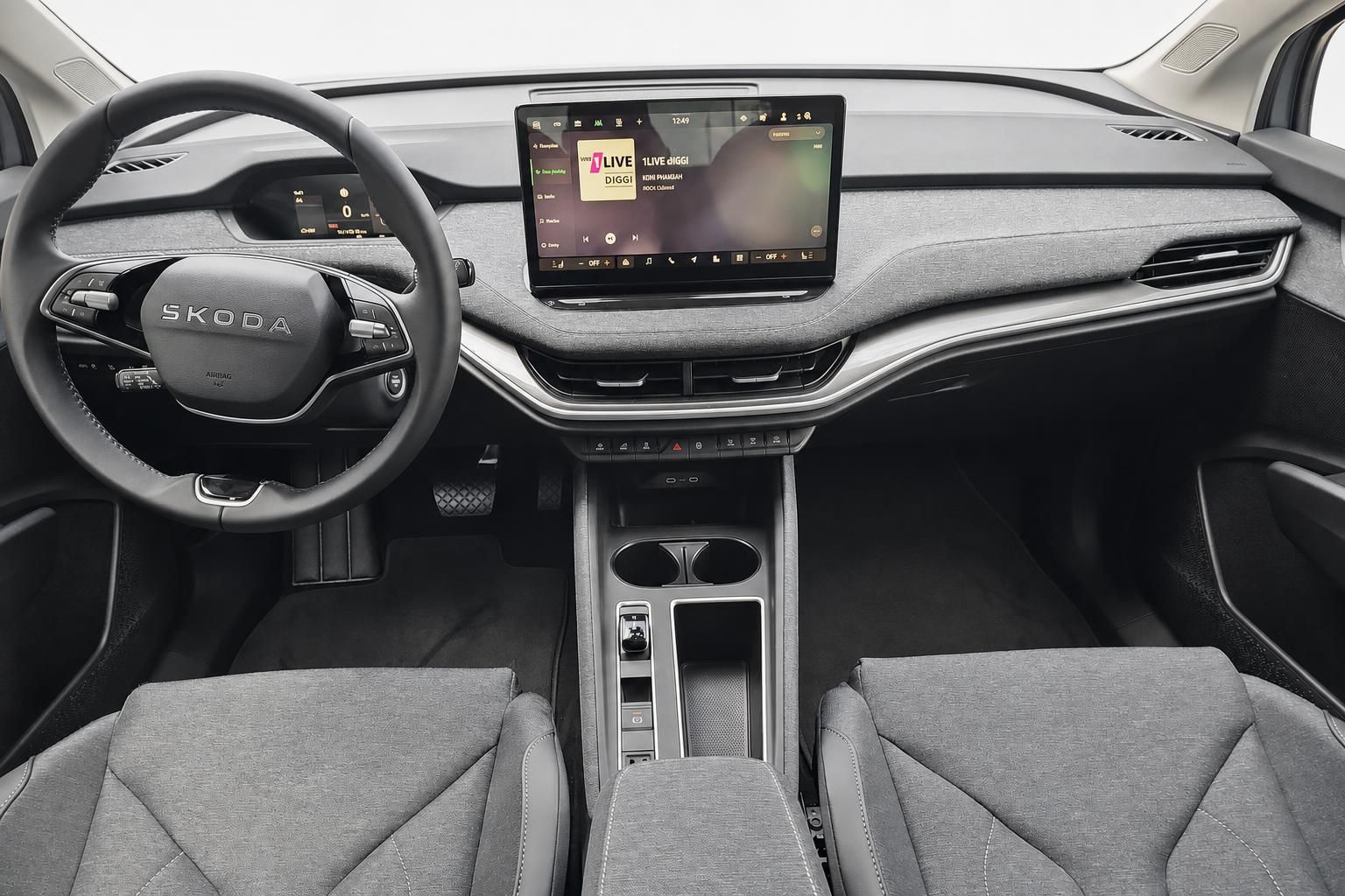 Skoda Elroq Interieur mit digitalem Cockpit und Infotainment-Display