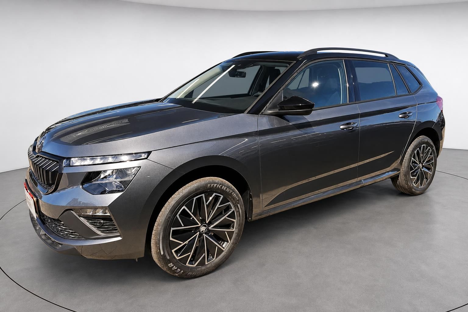 Skoda Kamiq braun Seitenansicht schraeg SUV Neuwagen