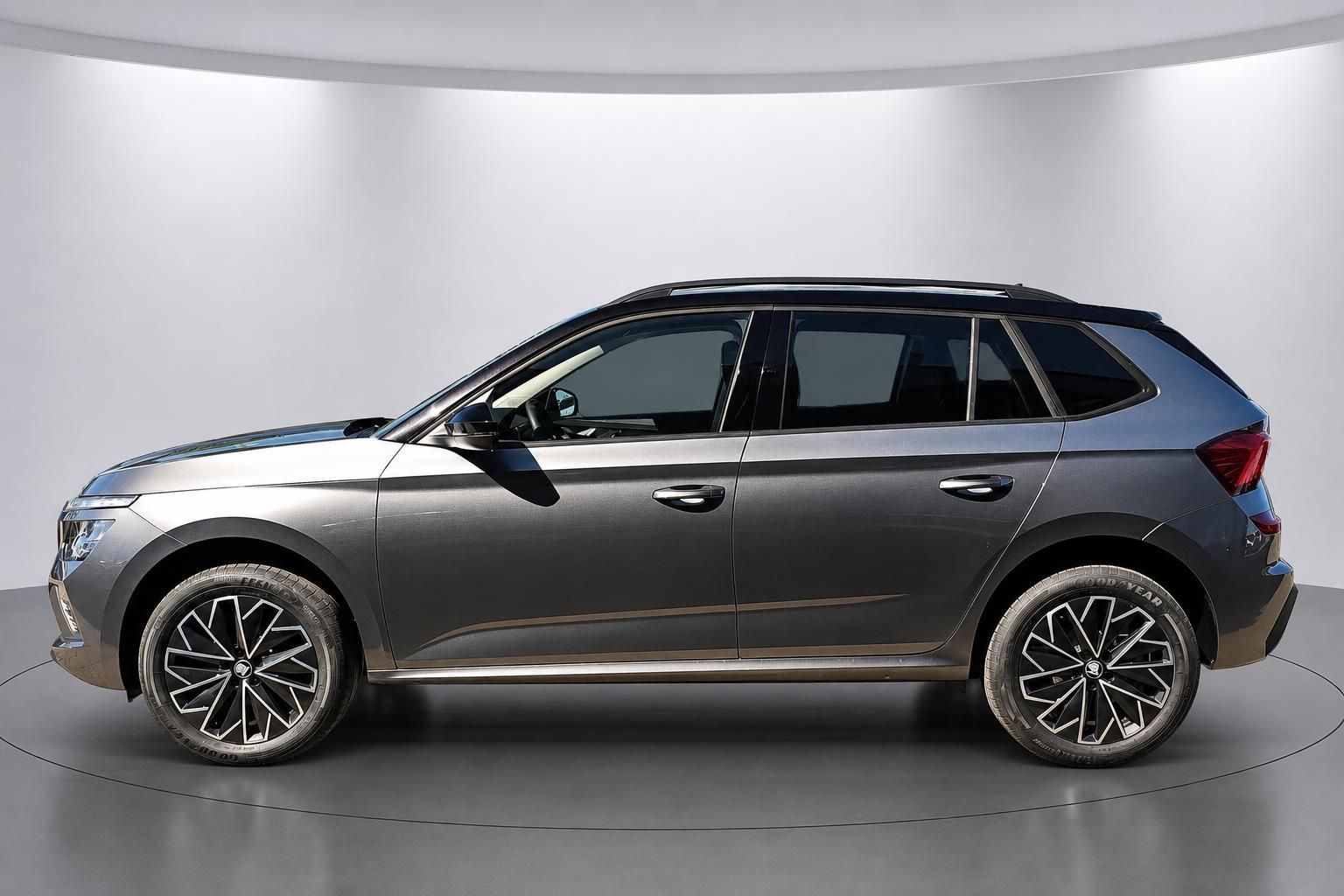 Skoda Kamiq grau Seitenansicht SUV Kompakt-SUV