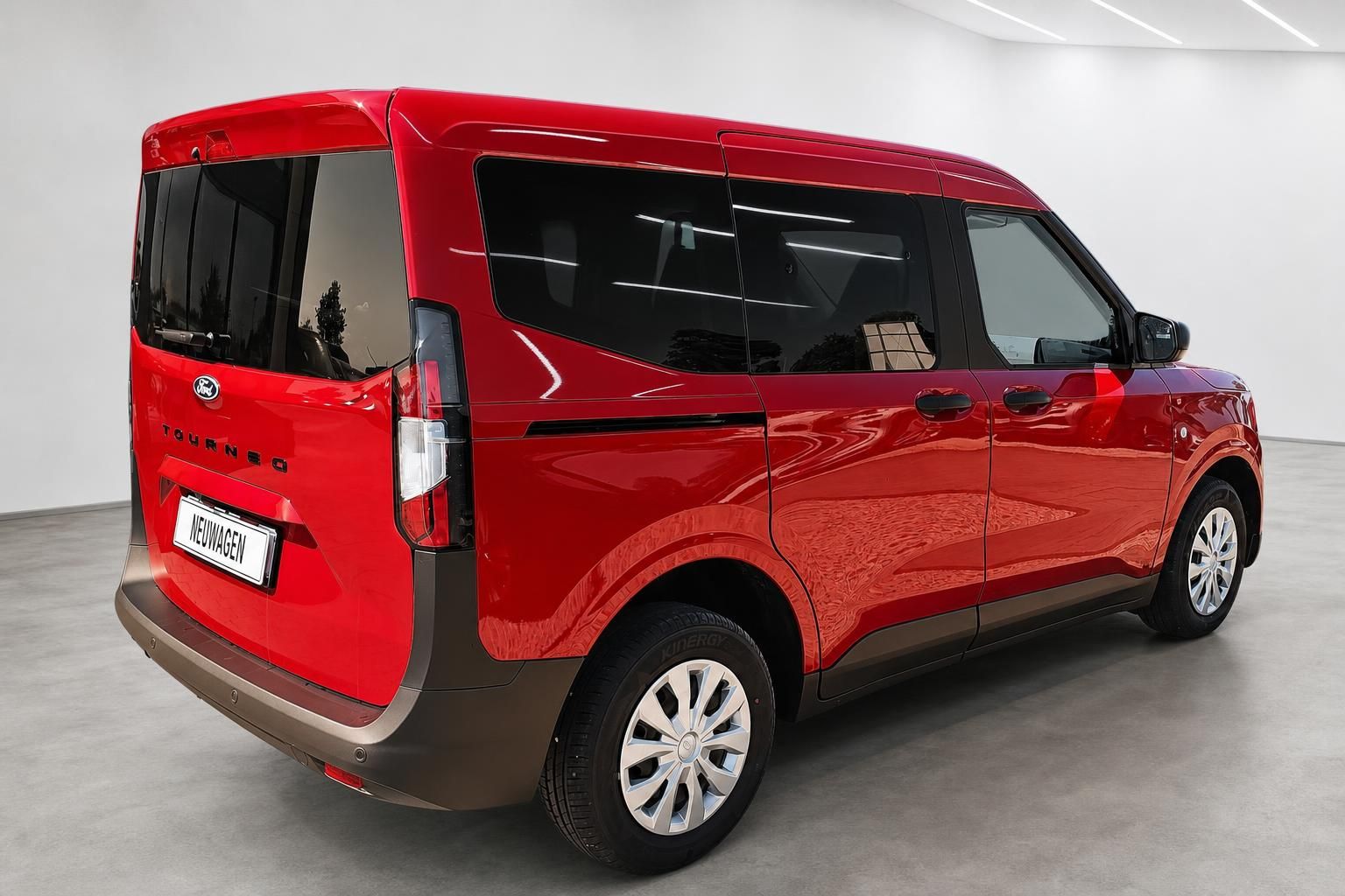 Ford Tourneo rot Heck-Seitenansicht Neuwagen