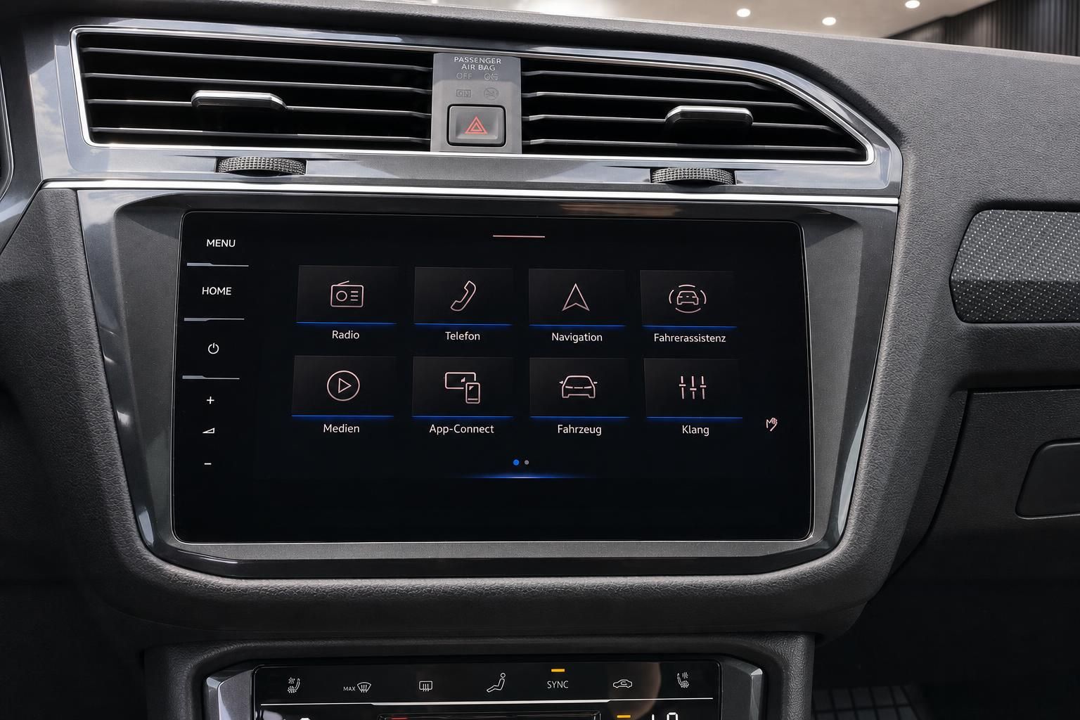 VW Tiguan Touchscreen-Infotainment mit Navigation, Radio, Telefon und App-Connect Menü