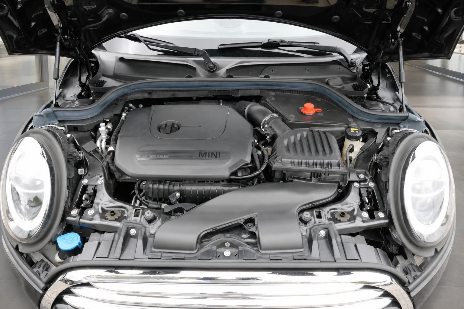 Mini Cooper Cabrio - Bild 6 von 10