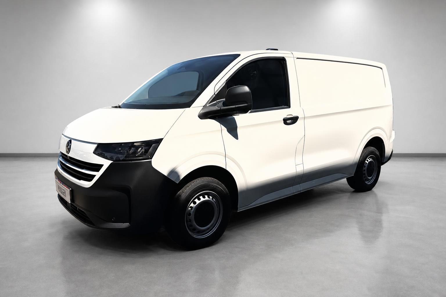 VW Transporter Kastenwagen weiß, Frontansicht schräg im Studio
