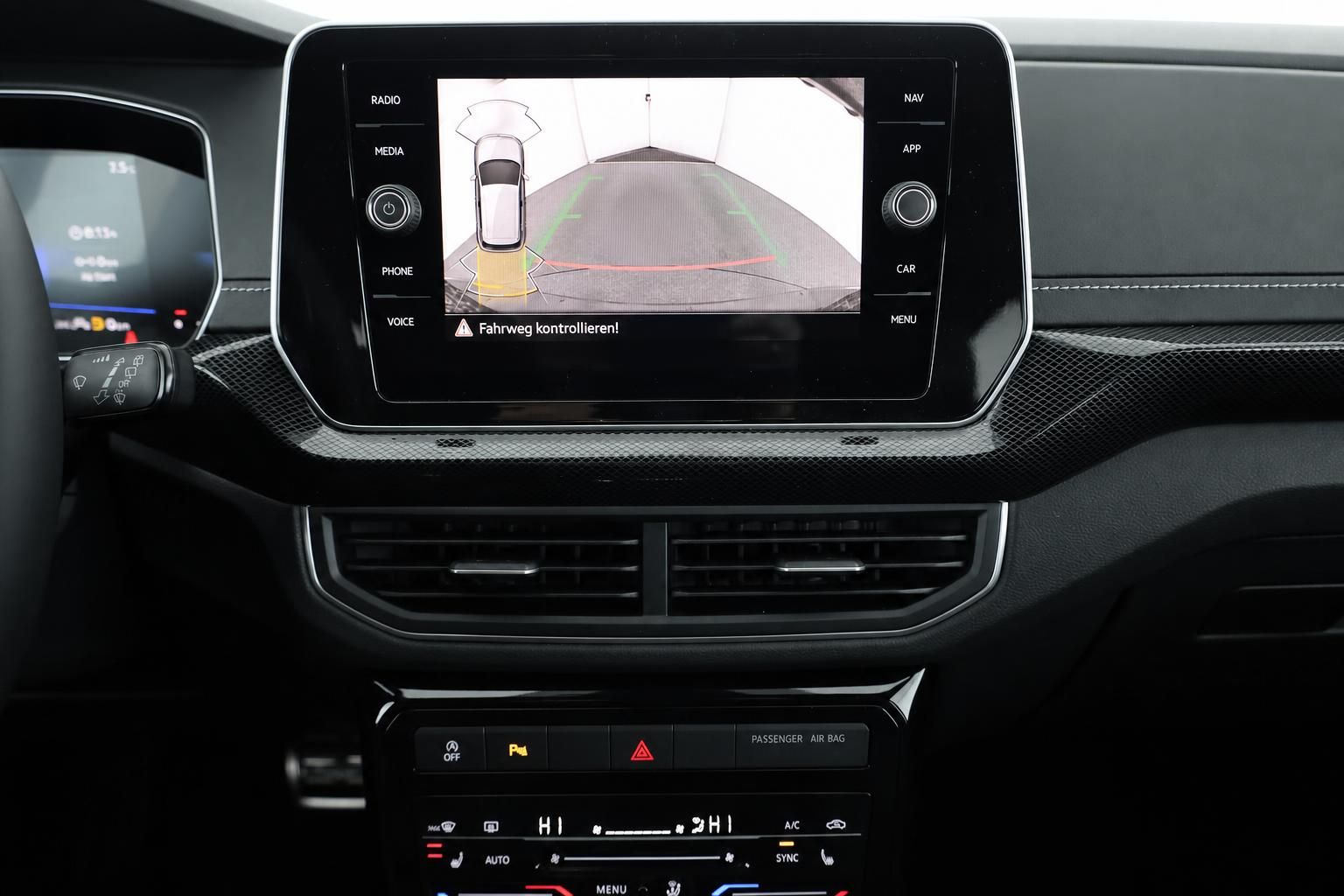 VW Innenraum Multifunktionsdisplay mit Rückfahrkamera und Parksensoren
