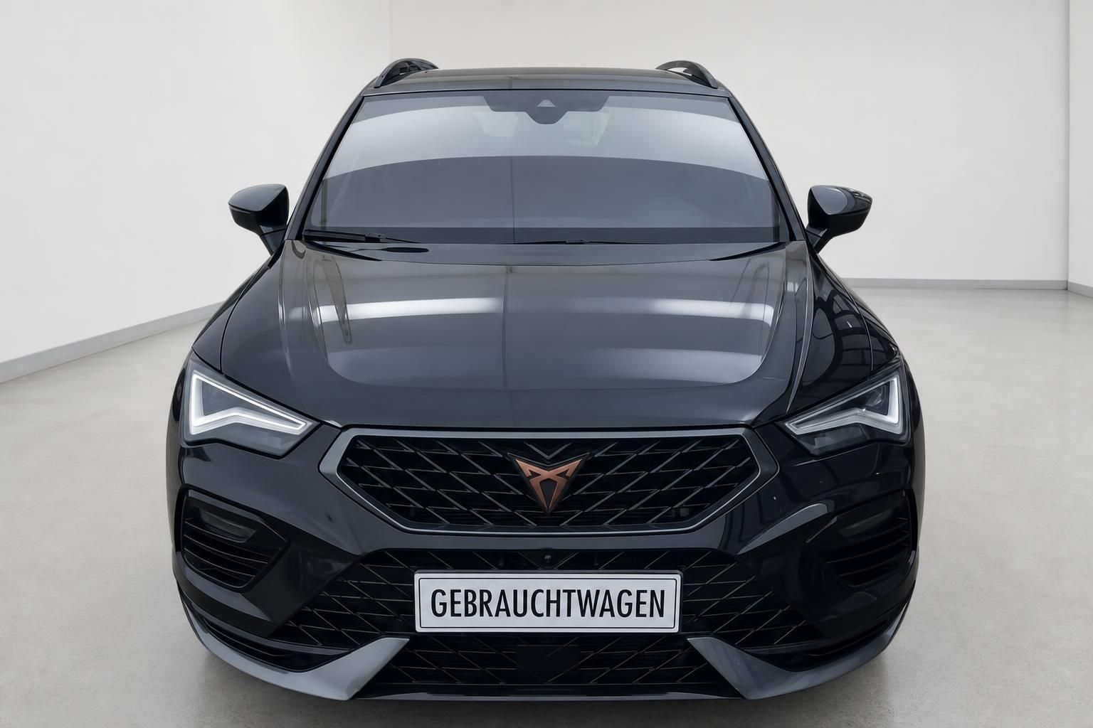 Cupra Ateca schwarz SUV Frontansicht Gebrauchtwagen