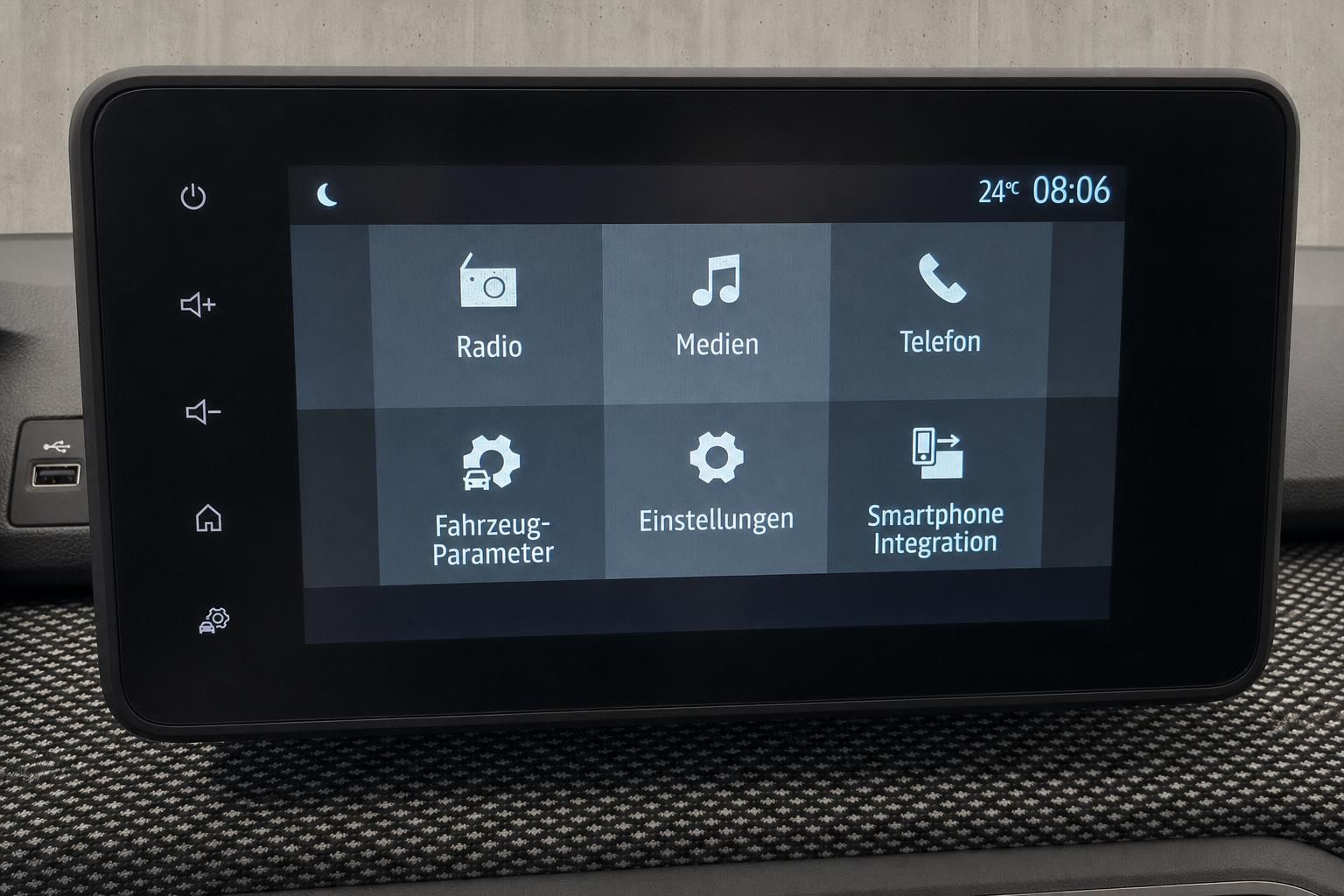 Touchscreen-Display mit Menüfunktionen im Dacia Infotainmentsystem