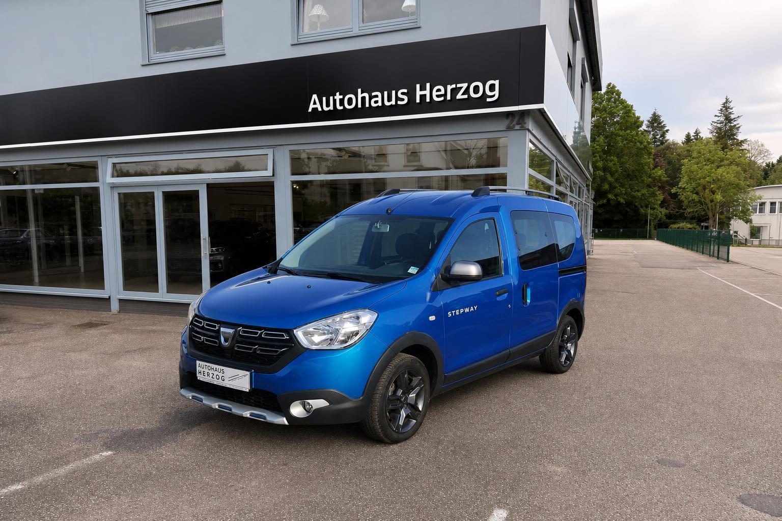 Dacia Dacia DOKKER 1.2 Stepway Celebration Stepway
