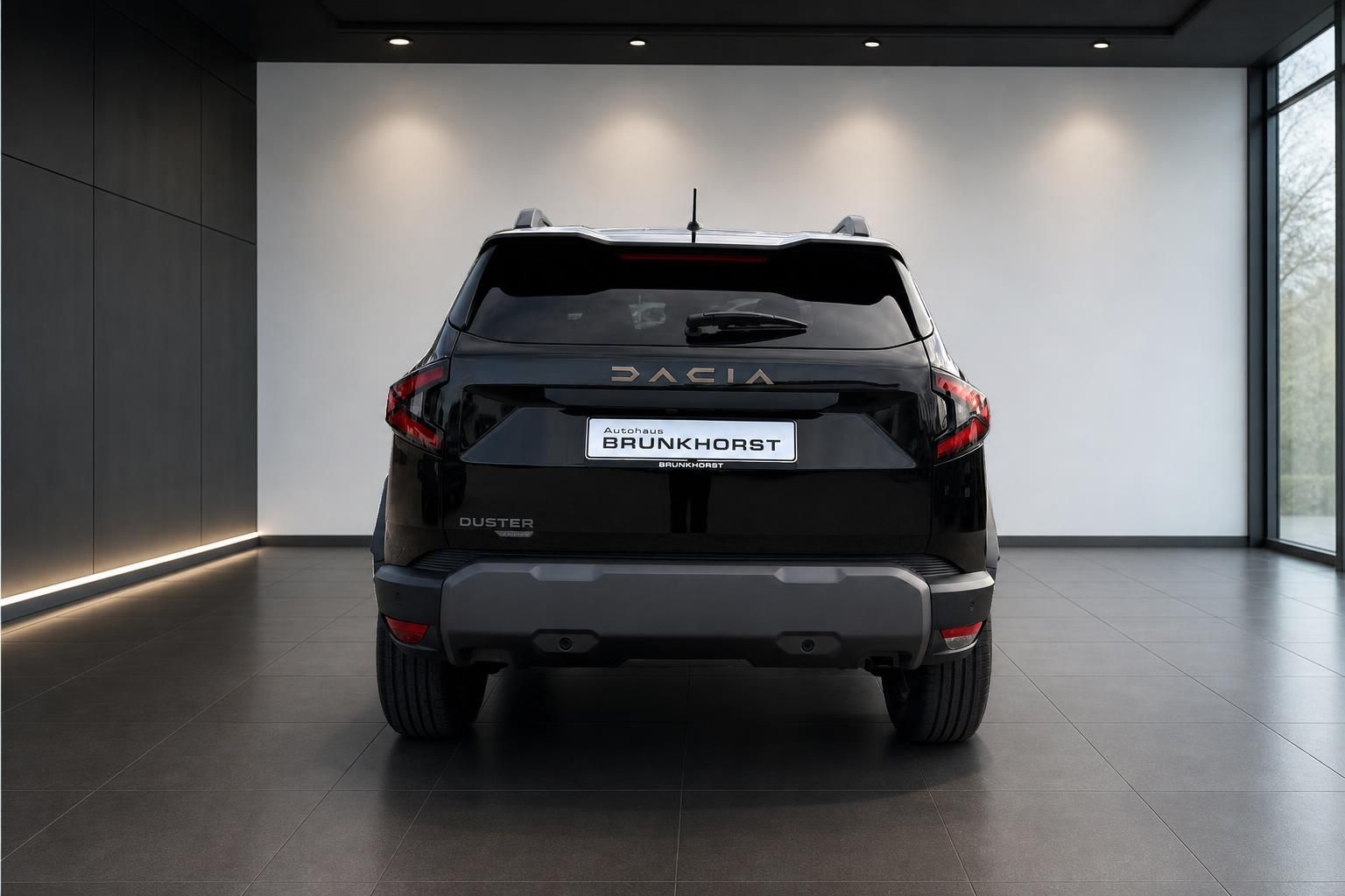 Dacia Duster SUV Heckansicht in dunkelblau mit LED-Rückleuchten und DACIA Schriftzug