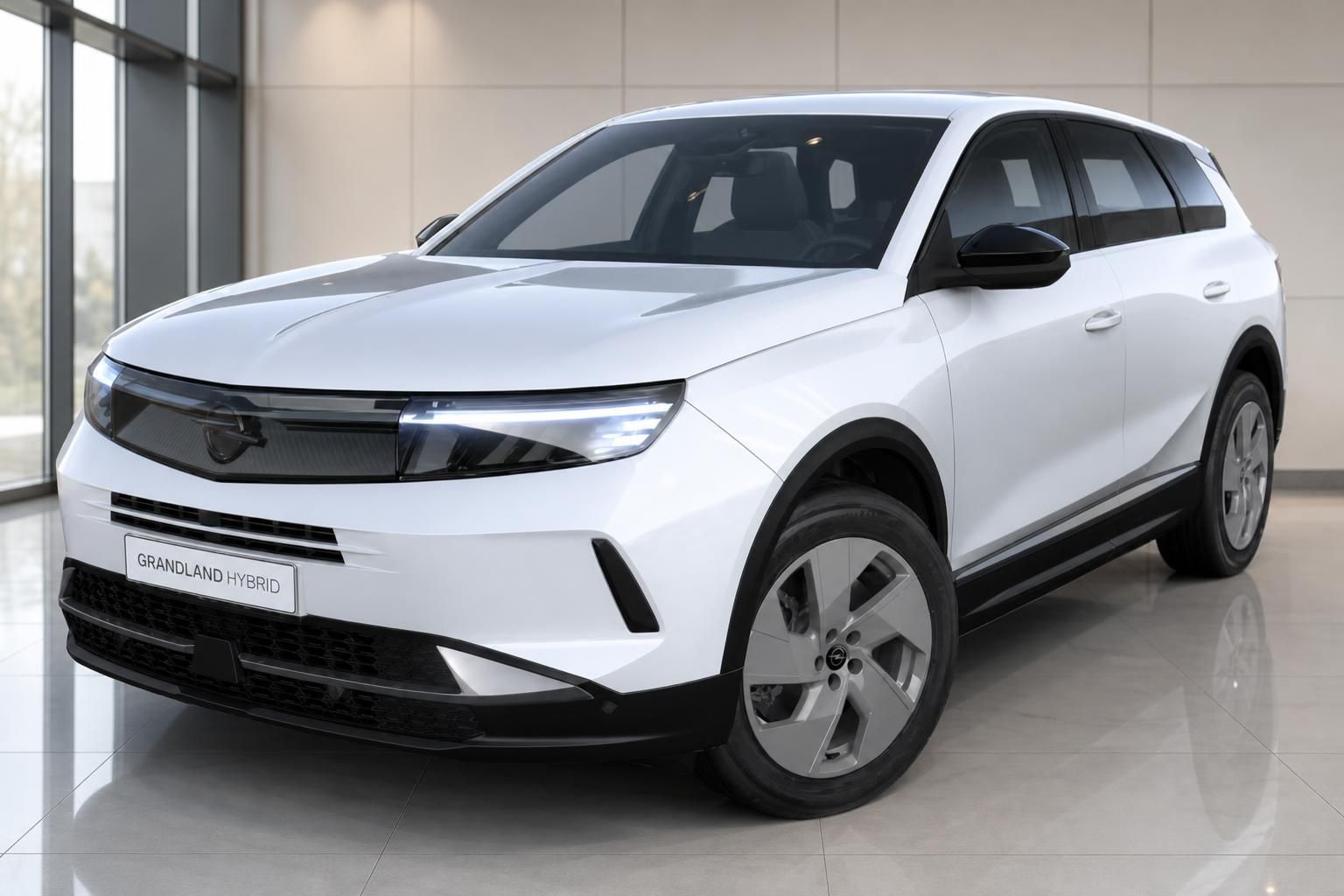 Opel Grandland Hybrid weiß, Frontansicht im Showroom