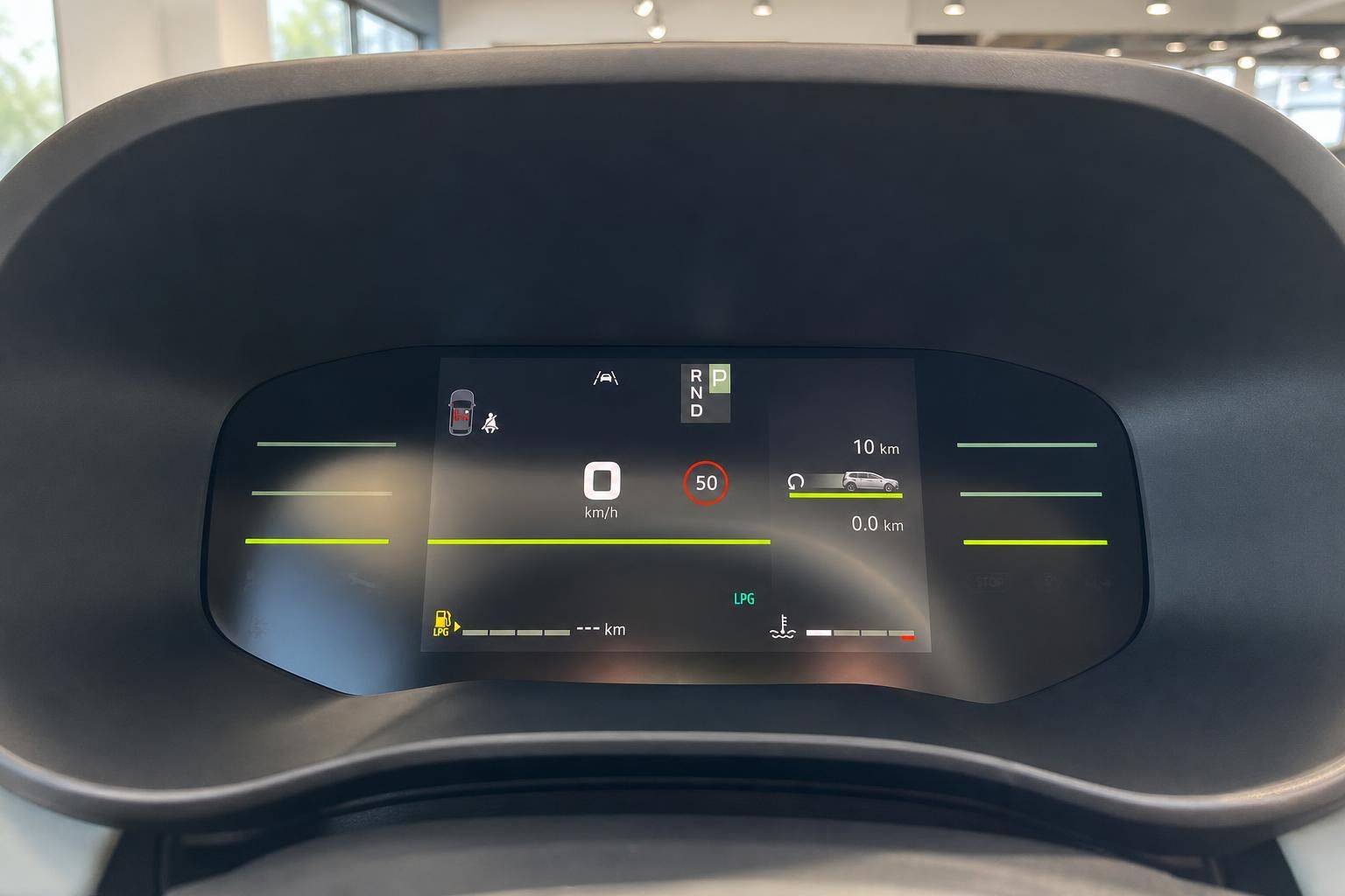 Dacia digitales Kombiinstrument mit Geschwindigkeitsanzeige und Fahrzeugstatus-Informationen