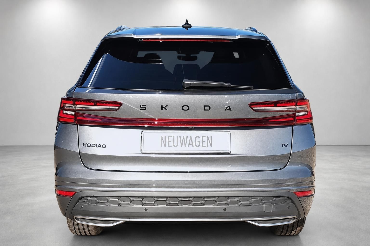 Skoda Kodiaq SUV Heckansicht frontal mit LED-Rückleuchten