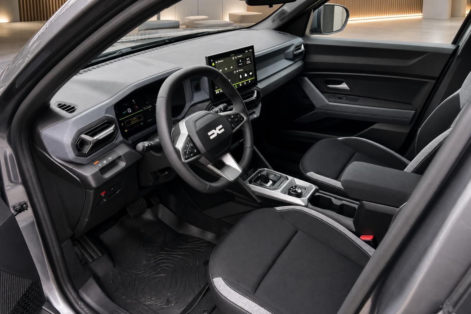Dacia Duster Innenraum Cockpit und Lenkrad Detailansicht