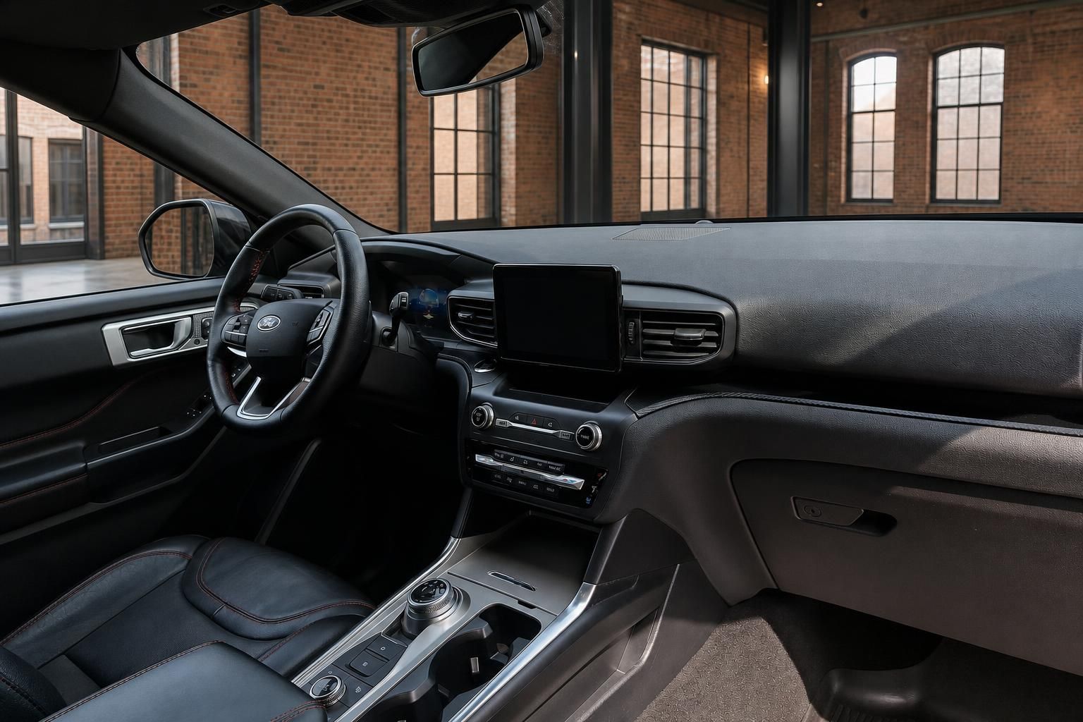 Ford Explorer Cockpit mit Touchscreen und Lederausstattung